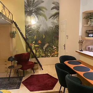 https://jungle-story-apartment-by-millenaris-park-with-free-parking.inbudapesthotels.com