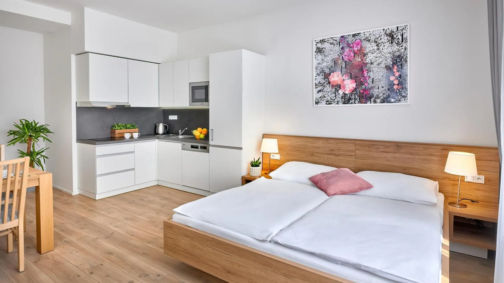 Downtown Suites Belohorska Praha