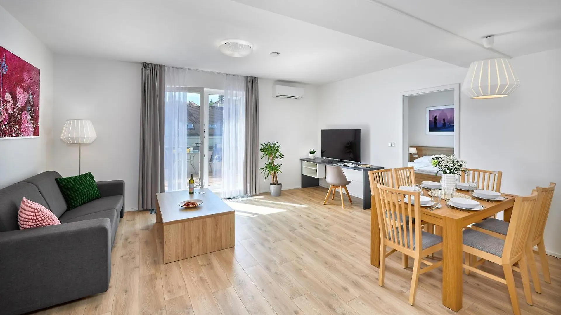 Downtown Suites Belohorska Praga 0*,  Repubblica Ceca