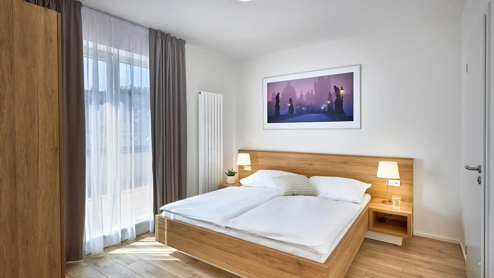 Downtown Suites Belohorska Praga