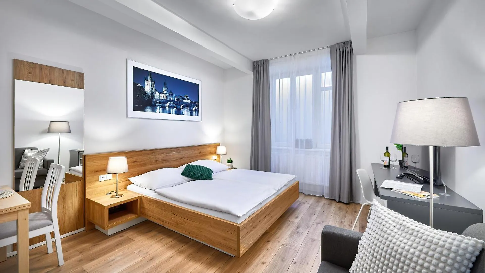 Appartamento Downtown Suites Belohorska Praga