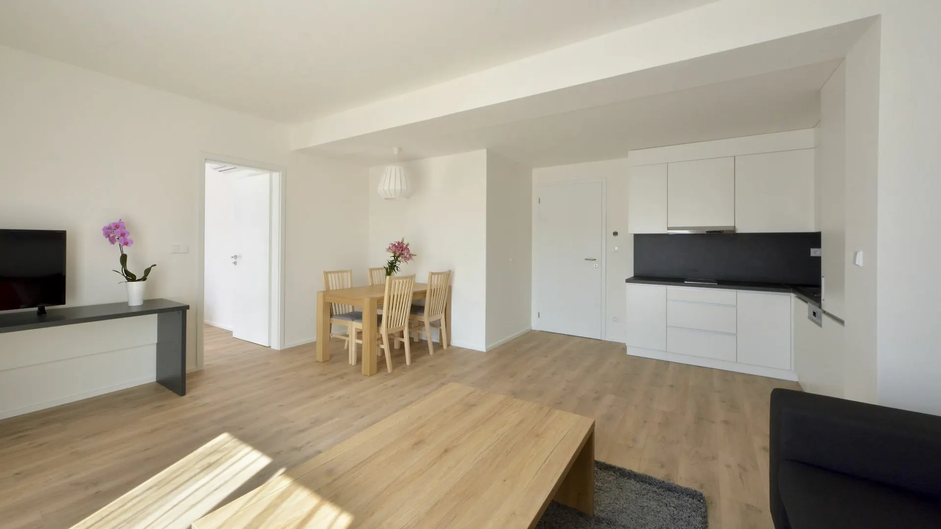 Downtown Suites Belohorska Praga